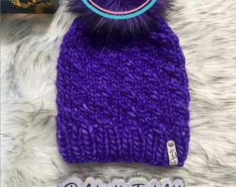 Lean on Me Beanie Knitting Pattern: Super Bulky Left Twist (PDF Pattern)