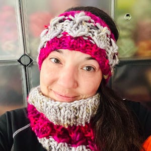 Hand-Knit Merino Wool Cowl and Headband Set - BAAH Mammoth Yarn