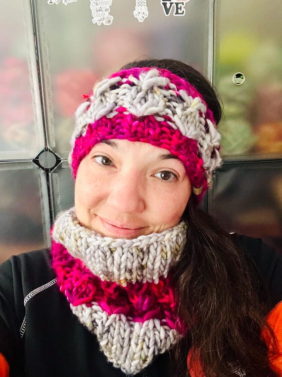 Hand-knit Merino Wool Cowl and Headband Set BAAH Mammoth Yarn