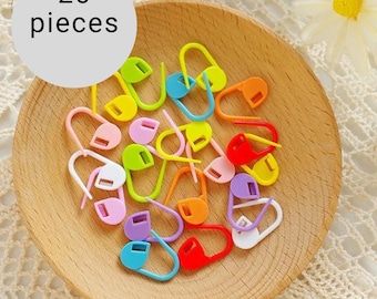 Colorful Stitch Markers for Knitting & Crochet – Set of 20, Locking Plastic Stitch Holders, Snag-Free, Perfect for Yarn Crafts, DIY Project