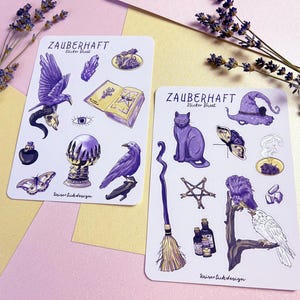 Zauberhaft - Sticker Sheet, Scrapbooking Sticker (Hexe, lila, Rabe, mystisch, Fantasy, Witch, Krähe, Pilze, Falter, Kristallkugel)