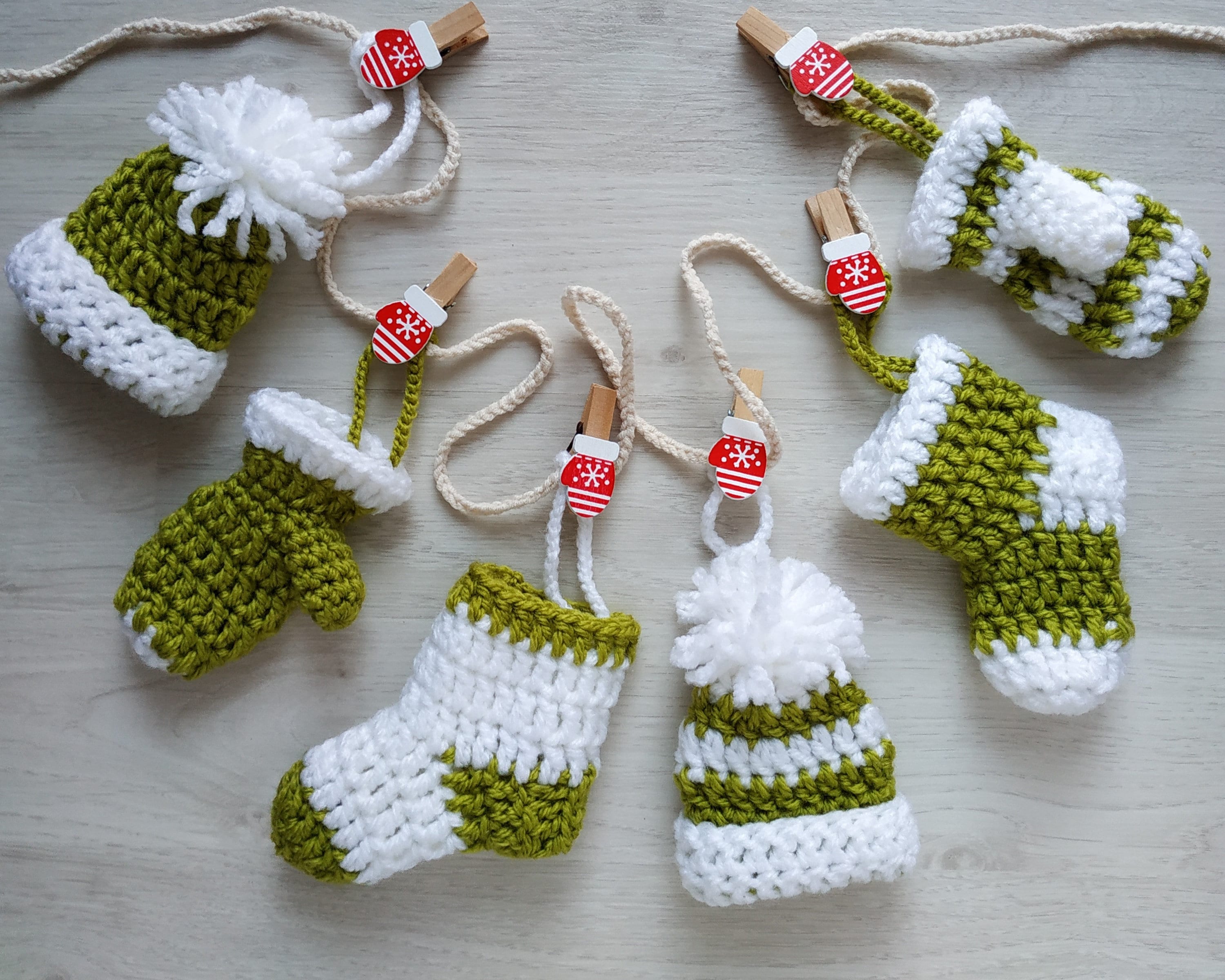Crochet patterns Christmas ornaments (Set of 3 tree toys). Christmas mittens, socks, hats, mini stockings. Mini tree toys do it yourself