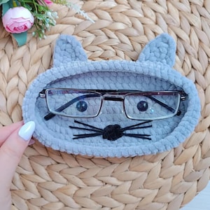 Crochet Cat Eyeglasses Holder Pattern – Amigurumi Glasses Case – DIY PDF Tutorial in English