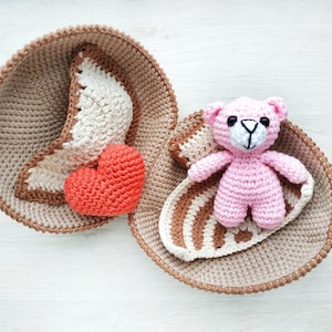 Crochet patterns teddy bear and crochet bag with mini heart Easy to follow amigurumi pattern for plushie stuffed animal do it yourself