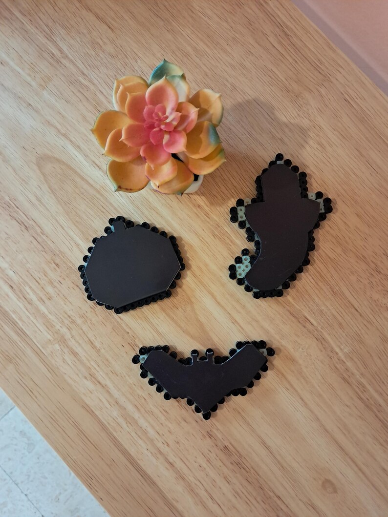 Handmade 3 Piece Glow in the Dark Halloween Magnet Set - Etsy