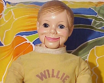 WILLIE TALK 24" Ventriloquist Dummy Doll by Horsman Dolls Circa 1972/73 (Mouth Does Not Work)