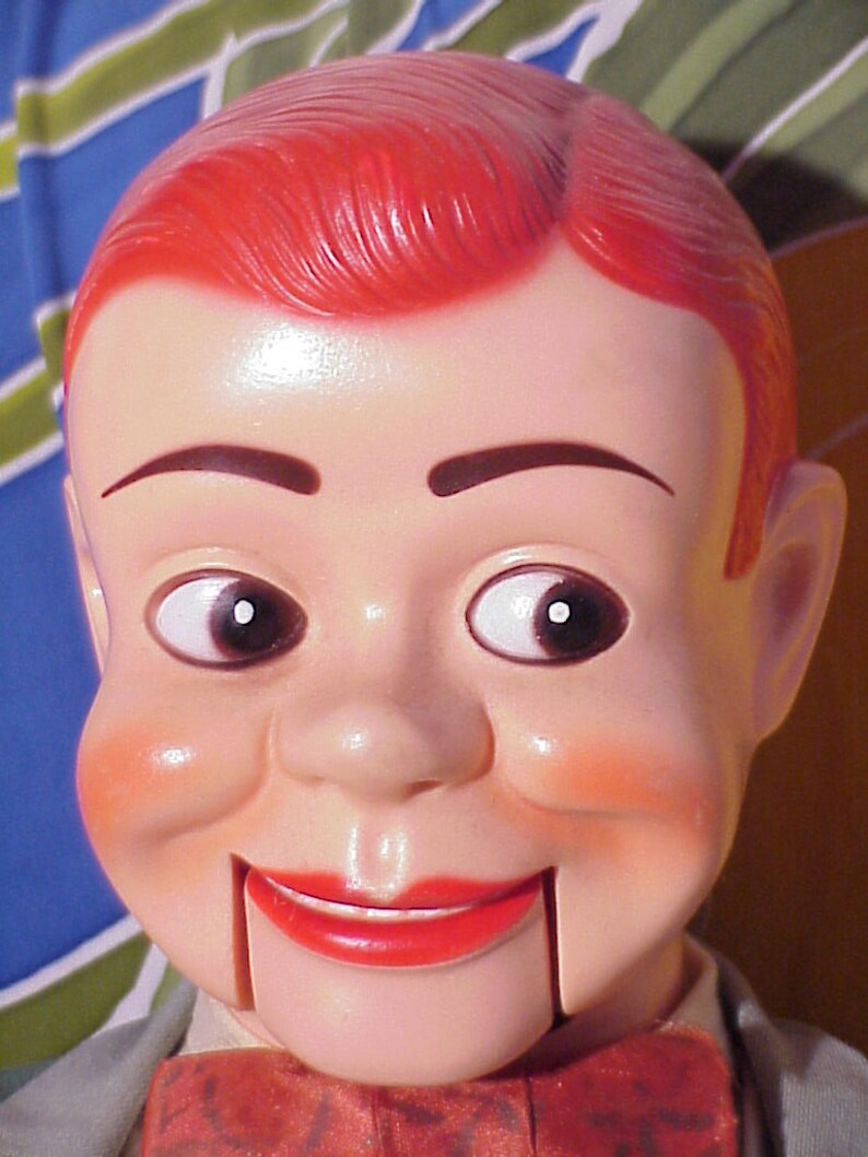 Vintage JERRY MAHONEY Red Hair 24 Juro Novelty Co Early 1960's