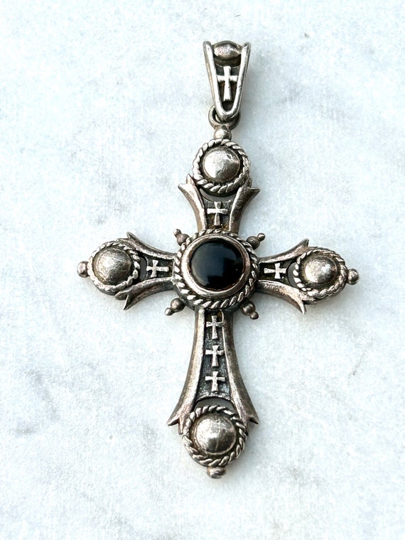 Antique Irish Onyx and Sterling Silver Cross - image 2