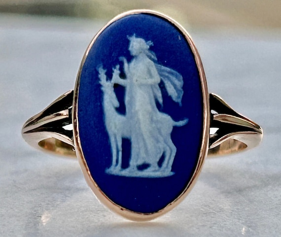 Antique Wedgewood Ring 9k Gold Birmingham 1918 View 2