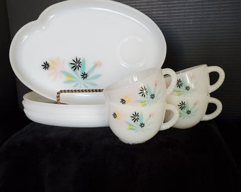 Vintage Federal Glass Turquoise and Pink Atomic Flowers Snack Sets