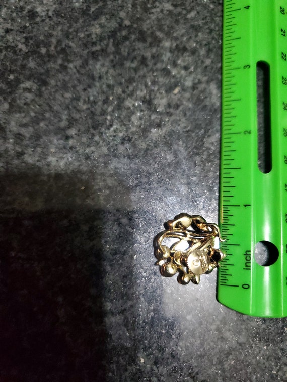 Lisner Screwback Earrings - image 2