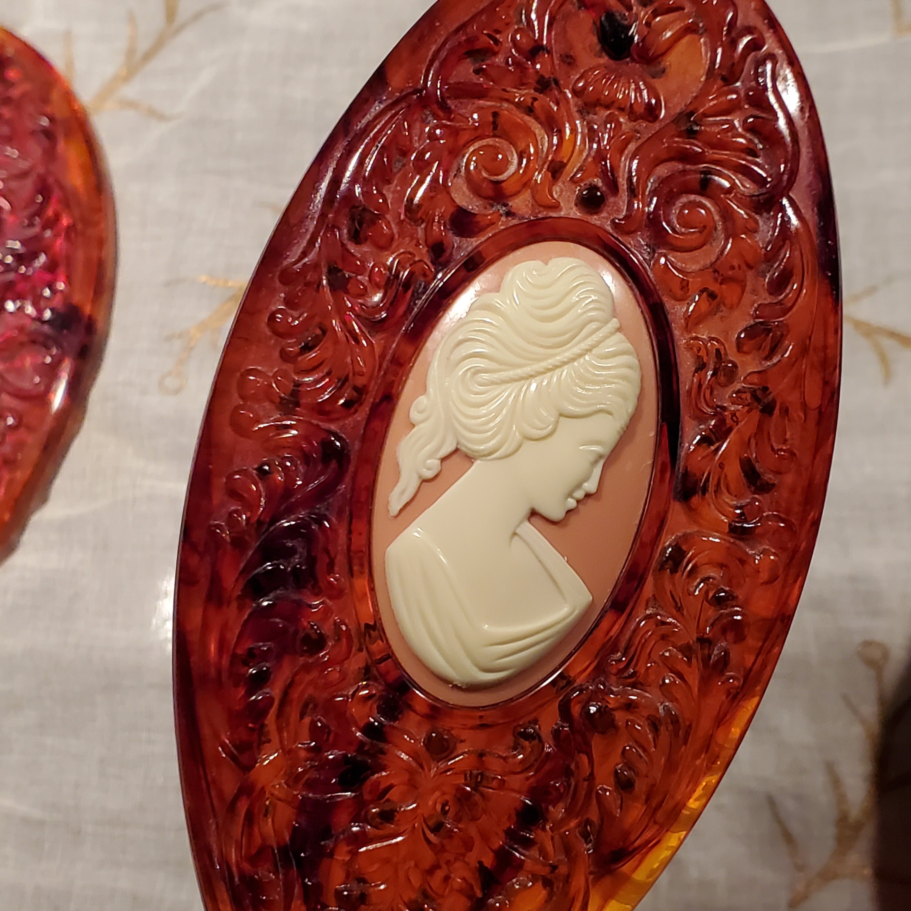 Vintage Avon Cameo Vanity Set, Avon Cameo Mirror, Avon Cameo Brush