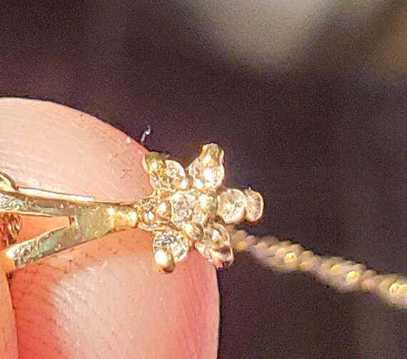 Vintage 10kt Gold and Diamond Star Pendant Neckla… - image 8