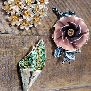 Schöne Gruppe Coro Broschen, Vintage Broschen, Strass Broschen, Blumen Broschen