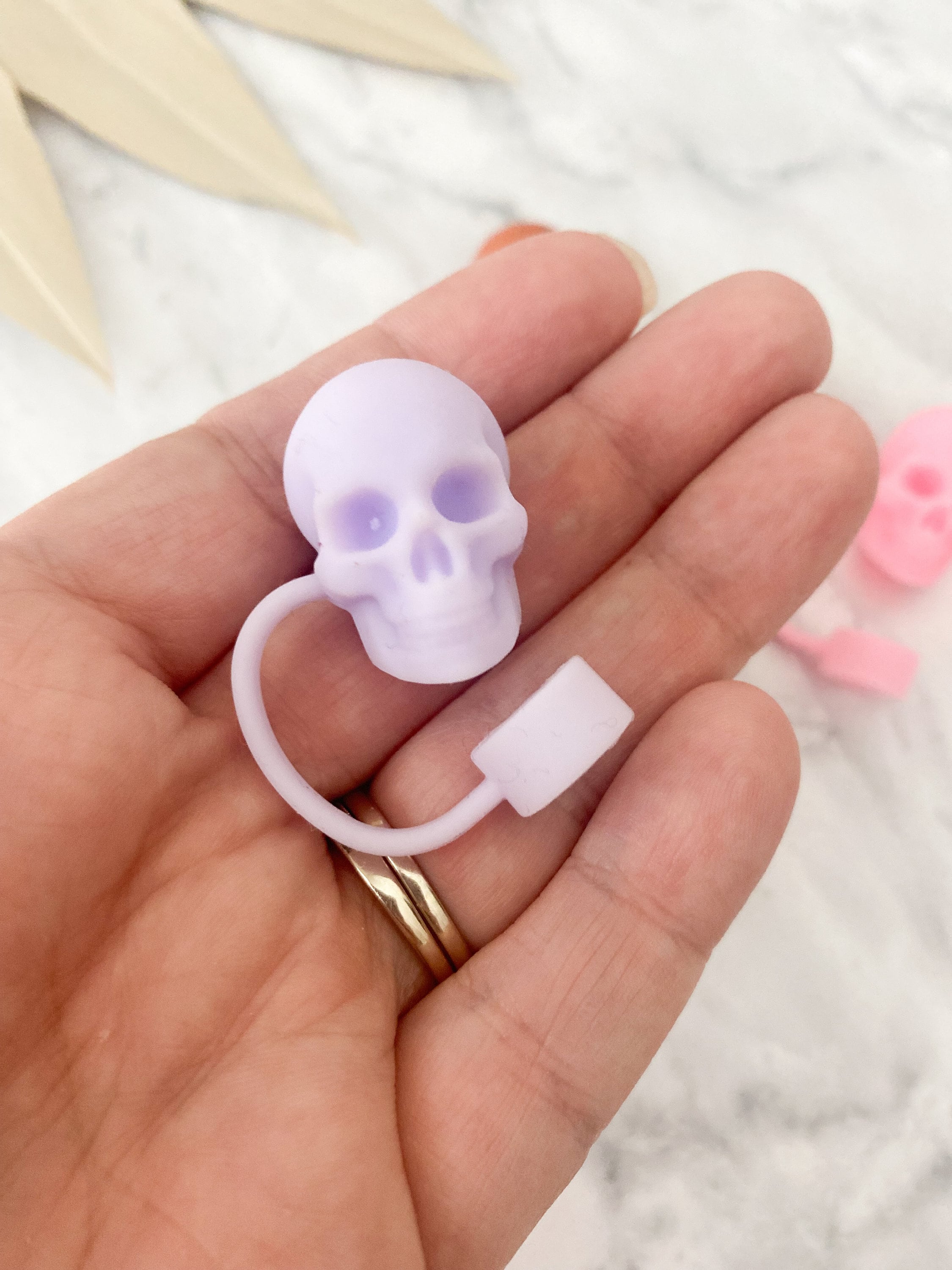 (Set of 2pcs)Skeleton Straw Topper for Tumbler Accessories for Straw Topper Cute Halloween Straw Topper Cap for Straw Accessories Fall Topper
