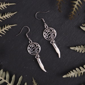 BENGAL WILDNESS EARRINGS - Bone Jewelry, Bone earrings, Fang Earrings, gothic jewelry, Teeth earrings, wolf earrings, Gothic Outfit