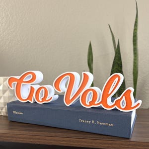 Decoración de estante con letras de molde de Tennessee Go Vols / Impresión 3D
