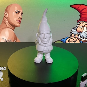 Stenträdgårdstomten, 3D-utskriven Dwayne Johnson-figur, skämtgåva