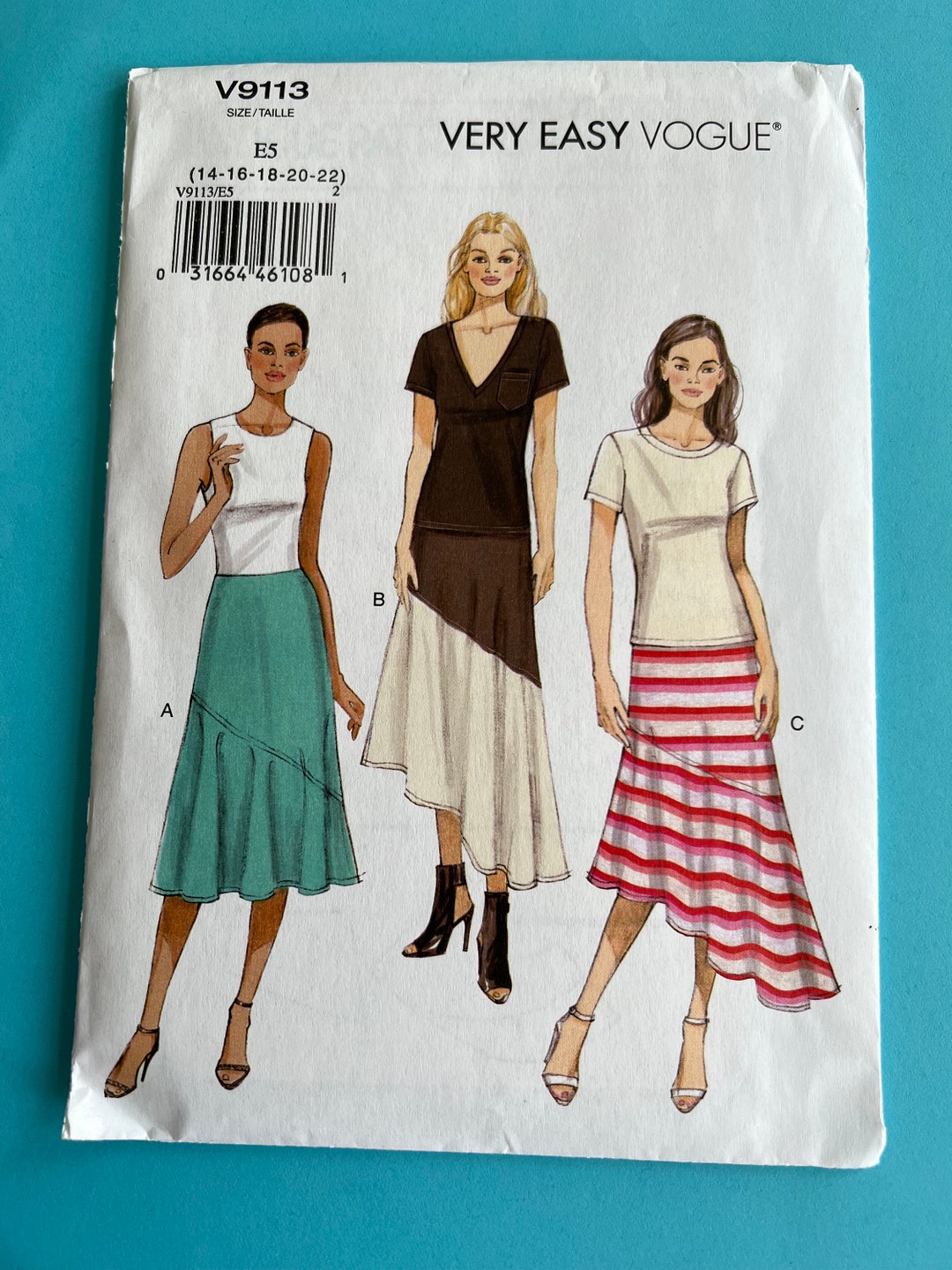 Vogue 9113 Paper Sewing Pattern for Knit and Stretch Woven - Etsy