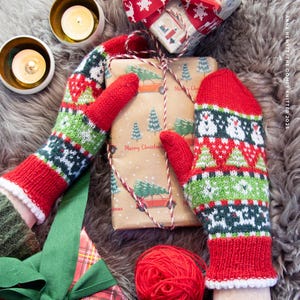 Merry X-mas Mittens PDF Knitting Pattern