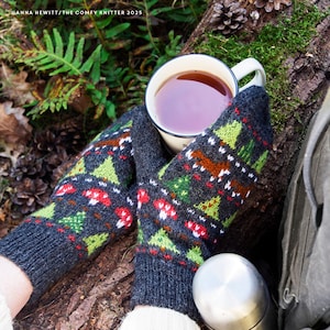 Fox in the Forest Mittens PDF Knitting Pattern