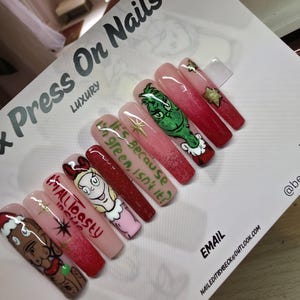 Uñas postizas hechas a mano