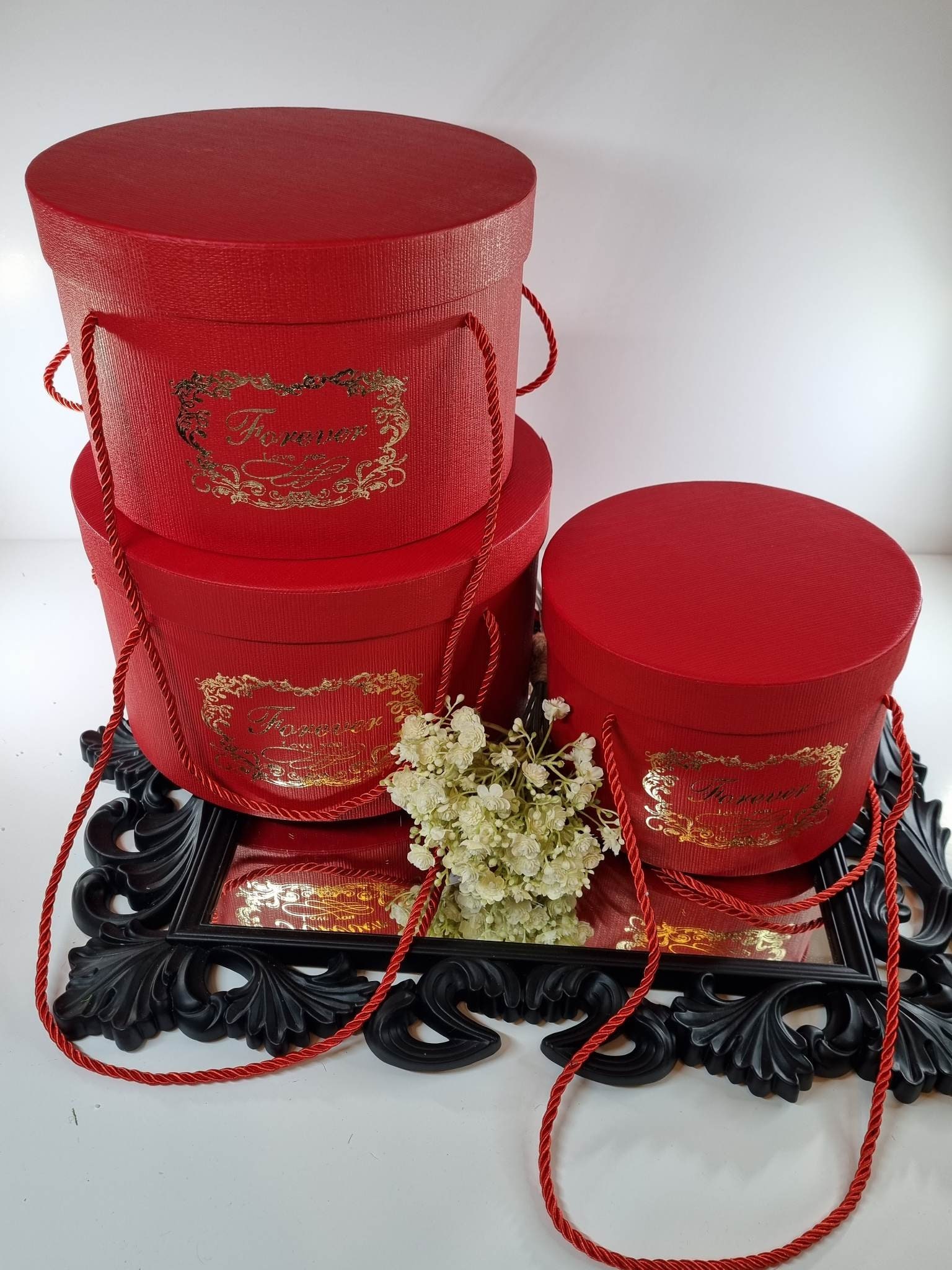 Round Hat Flower Boxes With Lids and Rope Handles Textured Forever Love