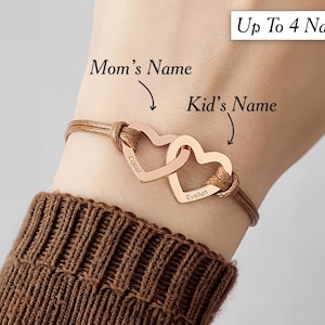 New Mom Bracelet, Mother Daughter Bracelet, Mom Jewelry, First Time Mom Gift, Mom Bracelet With Kids Names New Mom Gift Custom Name Bracelet