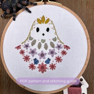 Ghost Embroidery Pattern | Halloween | Spooky | Halloween Design| Fall | DIY Modern Hand Embroidery Pattern | Digital PDF
