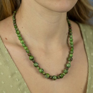 Collar de zoisita de rubí / collar de plata de ley / collar con cuentas / piedras preciosas de zoisita de rubí verde y rosa / cierre de langosta