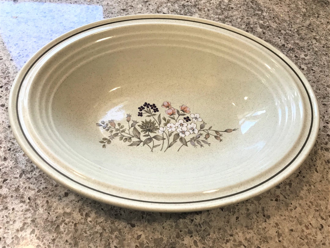 Royal Doulton Lambethware Bredon Hill Oval Serving Bowl Made in England