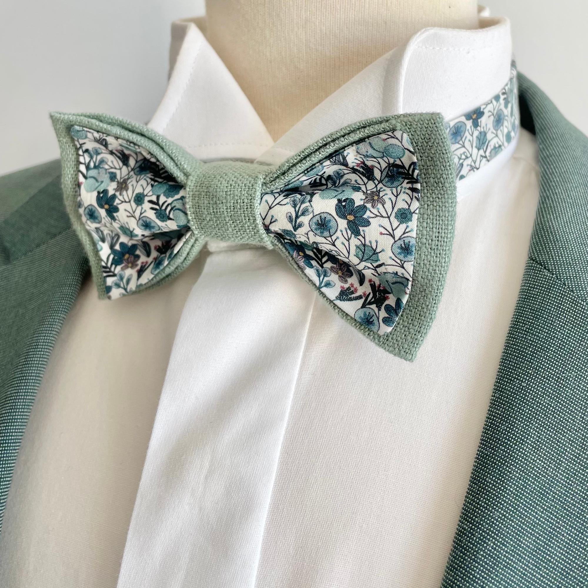 Corbata azul verde España