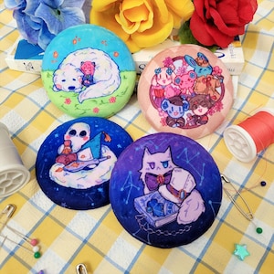 Witch Hat Atelier, Vanitas no Carte, The Great Ace Attorney, Spy x Family - Mascot Minky Plush Buttons
