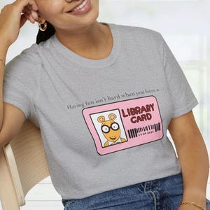 T-shirt Arthur Library Card, chemise livresque, chemise vintage rétro des années 90 Library Card, t-shirt souple unisexe, cadeau pour amoureux des livres, cadeau lecteur
