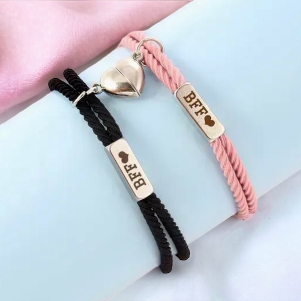 CHILDREN - Set of 2 Best Friends Elastic Cord Bracelets - BFF Best Friends Forever - Fancy - Magnetic Pendant