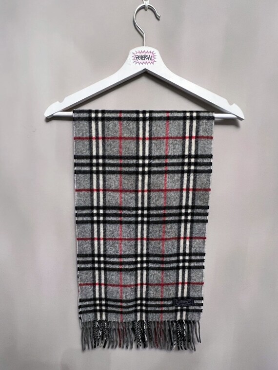 Burberry 104 outlet white