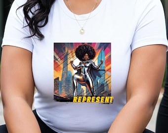 Camiseta con gráfico afro de superheroína afroamericana / Traje plateado