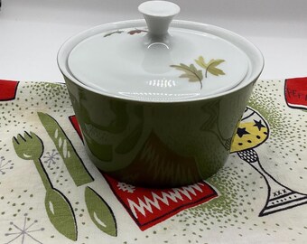 Royal M by Yamato made in Japan Leaf Song pattern ceramic sugar bowl with lid 4.5 inches in diameter