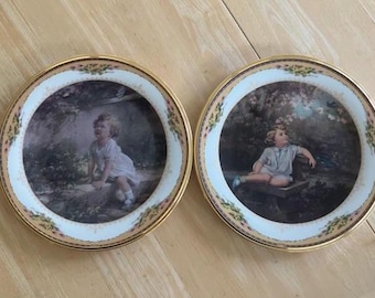 Bradford Exchange Lenox Decorative Plates set of 2 with Gold Trim Set of 2
