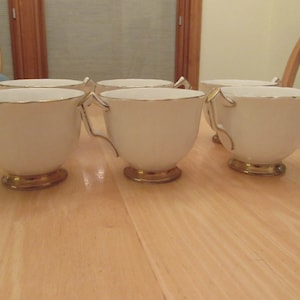 Aynsley Fine English Bone China Tea Cups white with gold trim Set of 6
