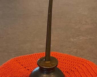 Miniature thumb pump oiler/metal oil can 5 inches in height