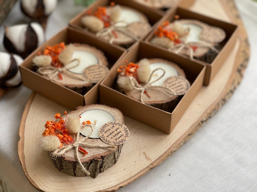 Custom Candle Wedding Favor, Personalized Wedding Favors for Guests in