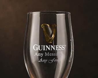 ESTOQUE LIMITADO - Taça de Cerveja Guinness Personalizada - Design Original Guinness - Caixa de Presente - Taça de Cerveja - Presente Exclusivo para Amantes de Pubs Irlandeses