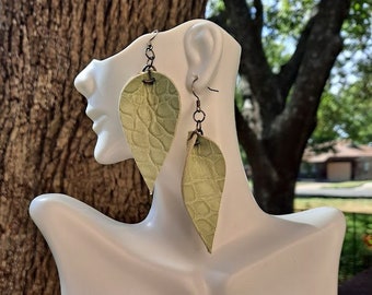 Leather Teardrop Petal Dangle Earring