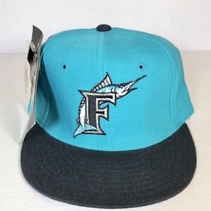 Black 2021 Father’s Day On-Field Low Profile 59FIFTY Fitted Hat Miami Marlins