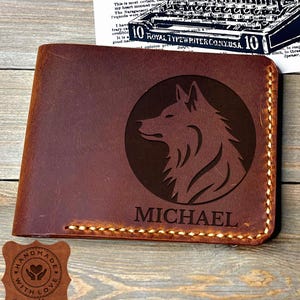 Wild Wolf Wallet, Personalized Men Wallet, Engraved Name Wallet, Leather Men Wallet, Father Wallet, Gifts for Dad, Gift for Grandfather