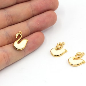 15x17mm 24k Shiny Gold Plated Swan Charm, Swan Bracelet Charm, White Enamel Swan Charm, Animal Charm, Gold Plated Findings, GD102