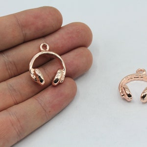 20x24mm Rose Gold Plated Headset Charm, Rose Headphone Charm, Music Pendant, Dainty Rose Charm, Earphone Charm, Rose Plated Findings, GD1053