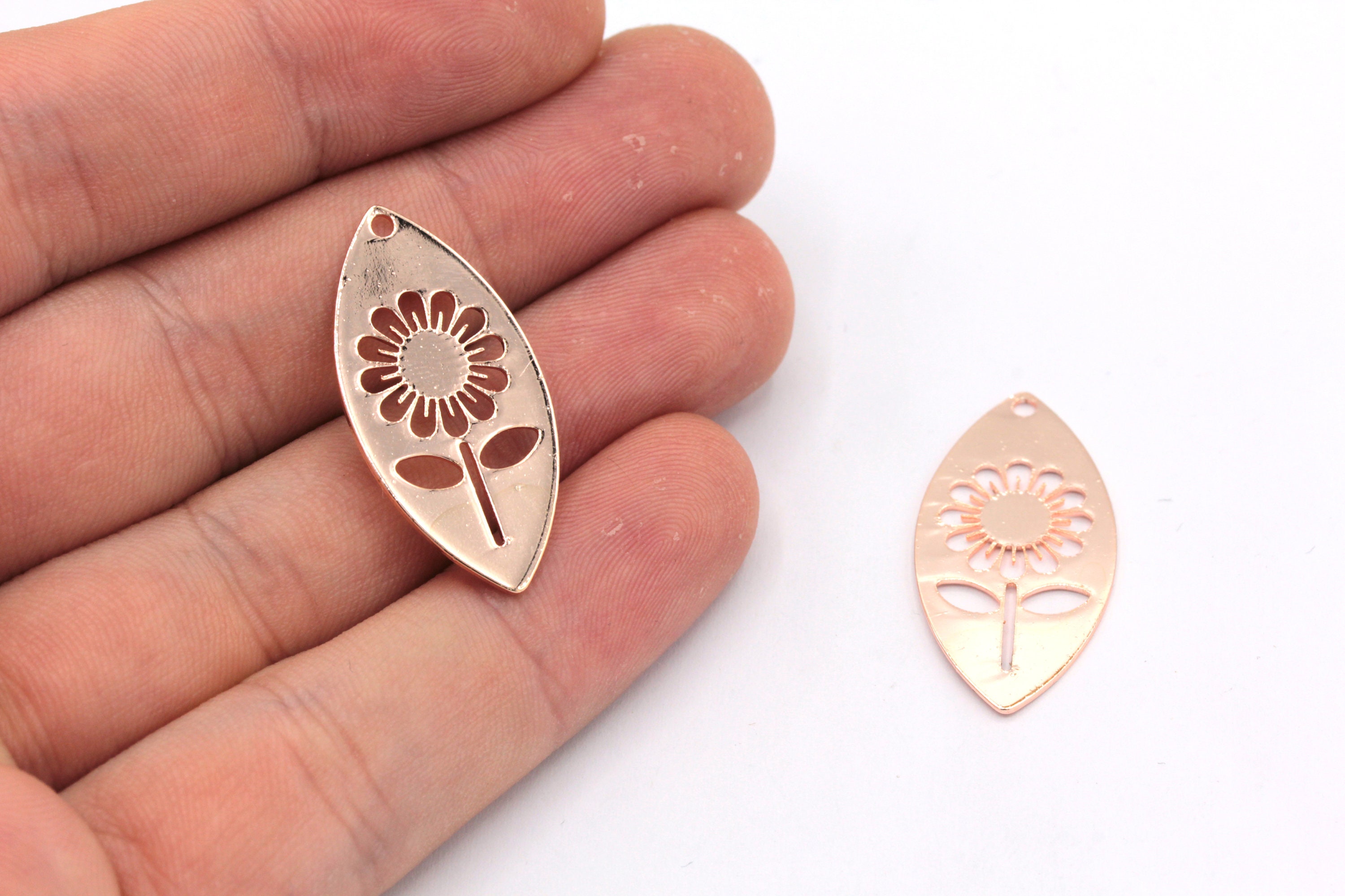 15x30mm Rose Gold Plated Daisy Charm, Sunflower Charm, Rose Flower