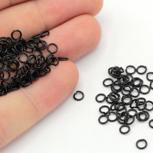 21 Ga 4mm Black Plated Jump Ring, Open Jump Ring, Black Connector, Bulk Jump Ring, Tiny Jump Ring, Black Plated Findings, MJ260